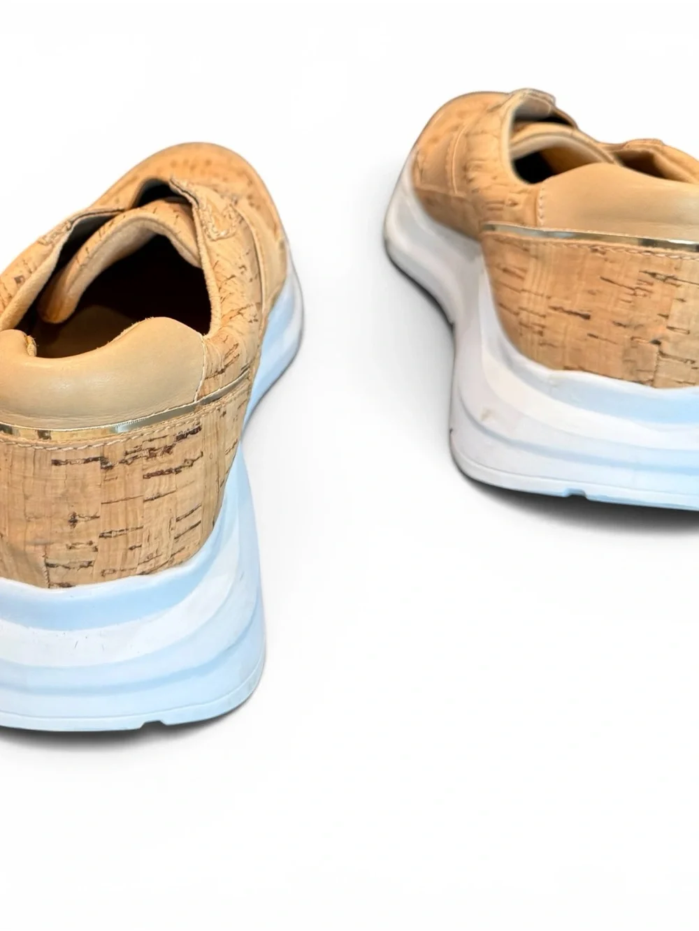 DONALD J PLINER Karli Cork Slip-On Fashion Sneaker Women 8M Tan Gold Trim NEW